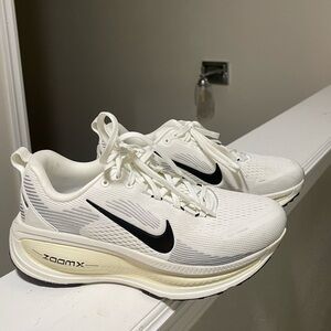 Nike Vomero 18